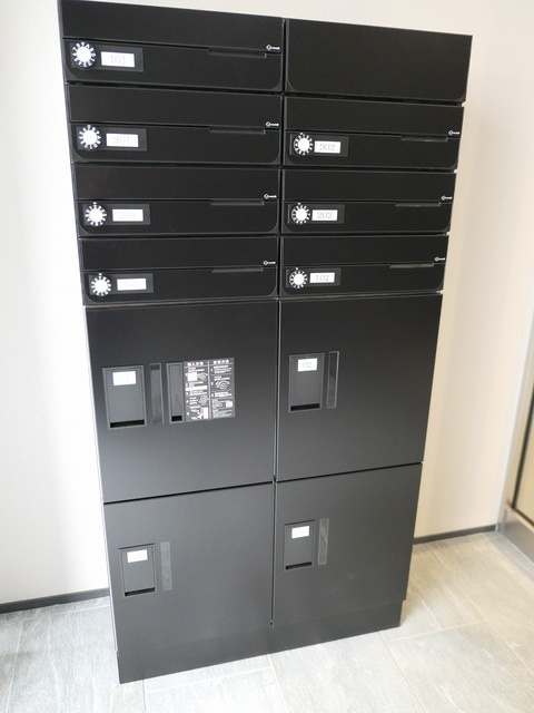 メゾン　ド　プラージュのその他共用部分|宅配BOX