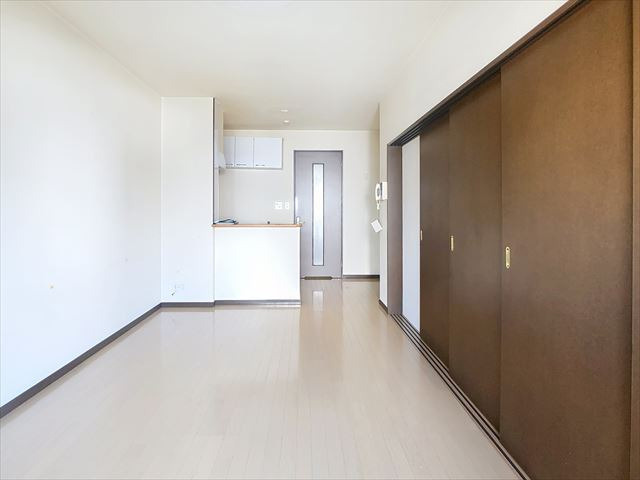 RUSSIE博多駅南の居間・リビング