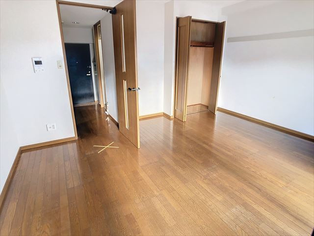 アミティエ博多南の居間・リビング