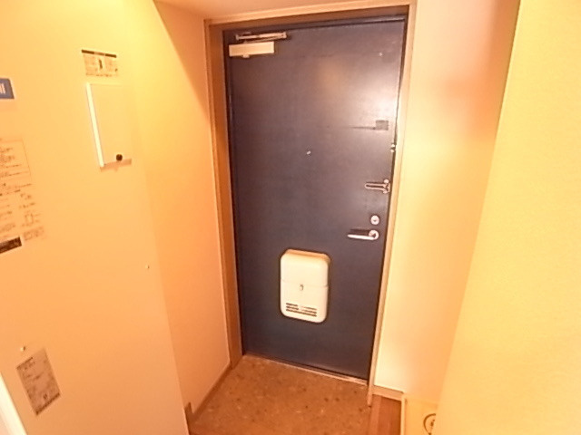 パピルスⅡの玄関