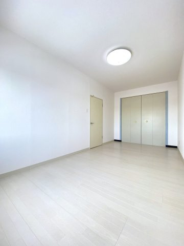 ロピア伏古公園Ⅱの洋室|洋室（2）！