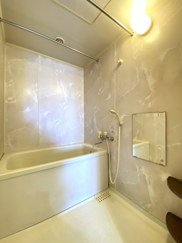 ロピア伏古公園Ⅱの浴室|1日の疲れを癒す浴室！