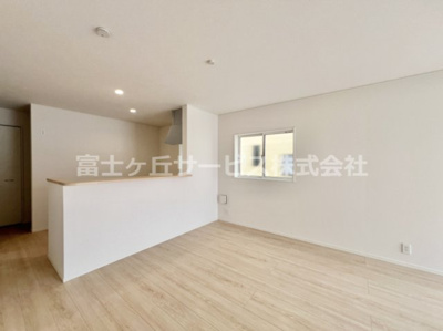 【ダイニング】 | 沼津市北高島町 新築一戸建て | ダイニングです
