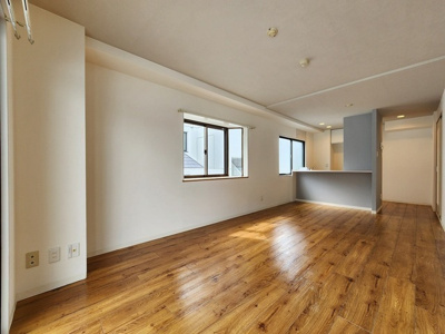 【内装】 | ヴェルデ関