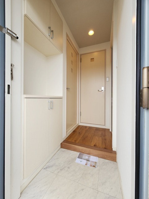 【玄関】 | ヴェルデ関