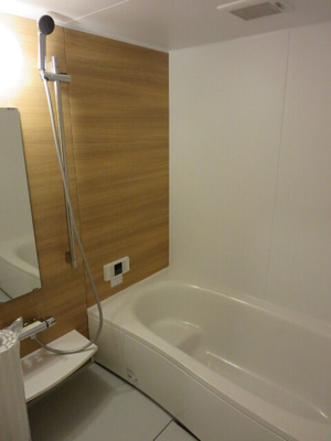 【浴室】 | クラッシィコート | 302 バス