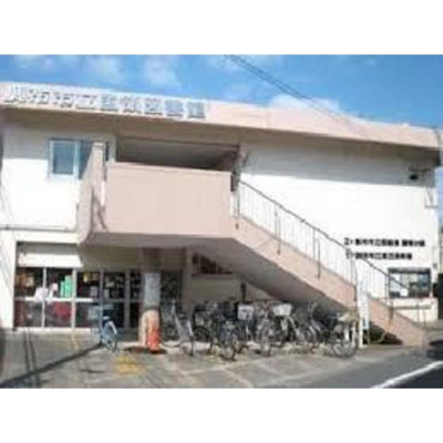 【周辺】 | スカイコーポラス | 図書館「調布市立図書館国領分館まで869ｍ」