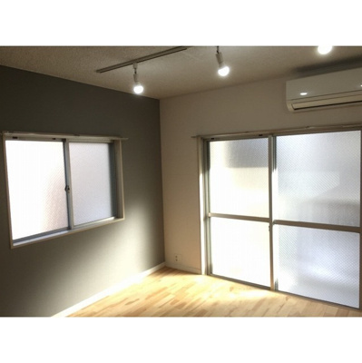 【居間・リビング】 | ブライトコート壱番館 | 居室