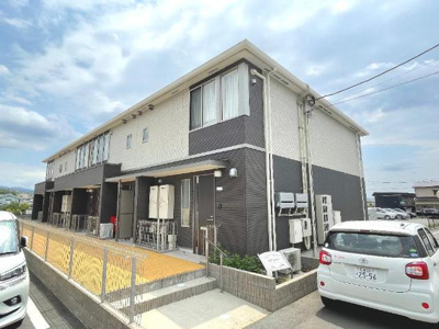 【外観】 | シュトラール | 外観写真（昼）