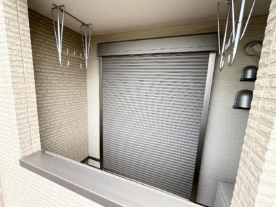 【内装】 | パールブライト | 防犯シャッター（イメージ）