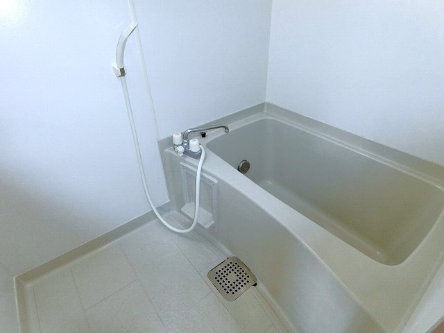 パティオ桜木の浴室