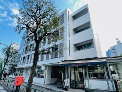 ★事務所利用可★登記相談可★先行予約受付中★