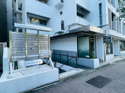 ★事務所利用可★登記相談可★先行予約受付中★