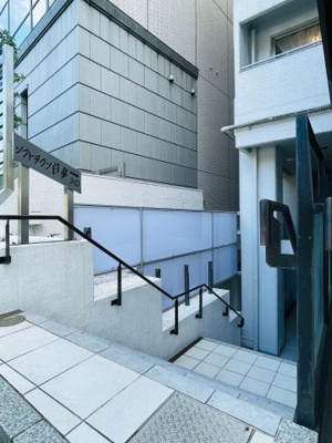 ★事務所利用可★登記相談可★先行予約受付中★