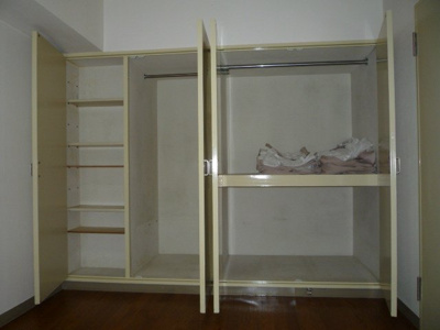 ★事務所利用可★登記相談可★先行予約受付中★