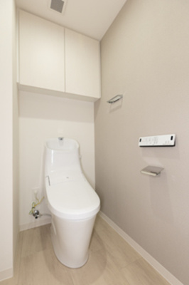 【トイレ】 | オアーゼ新宿西落合レジデンス | ※写真は同タイプ住戸です。