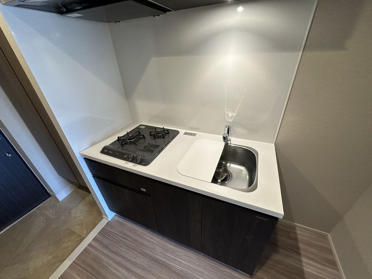 コンシェリア東京 ＜ＨＩＧＡＳＨＩＪＵＪＯ ＲＥＳＩＤＥＮＣＥ＞のキッチン