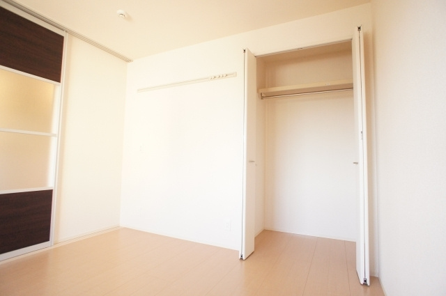 ラ・フルールＢの収納|同施工会社、同型タイプです