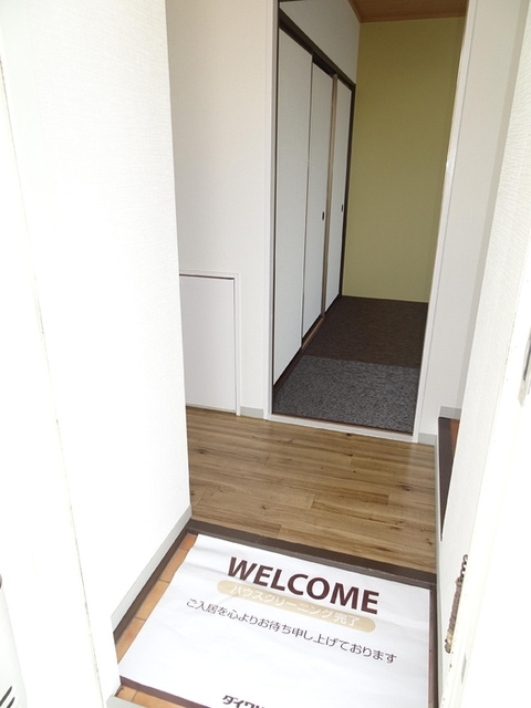 サンシャイン中村　Aの玄関|玄関