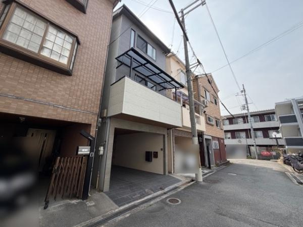 【前面道路含む現地写真】