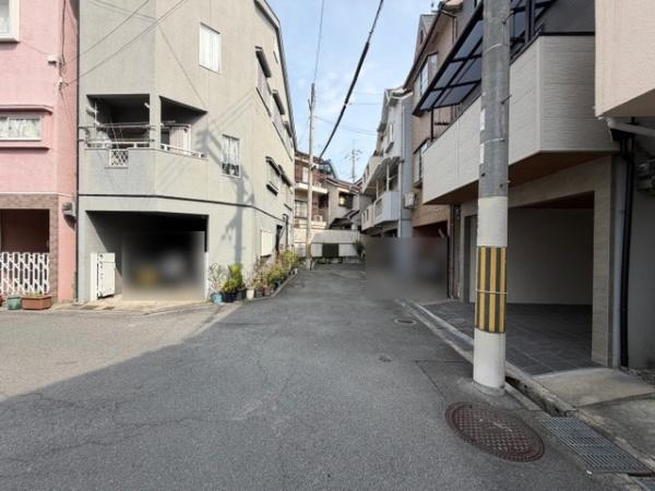 【前面道路含む現地写真】