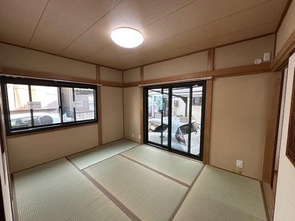 【居間・リビング】