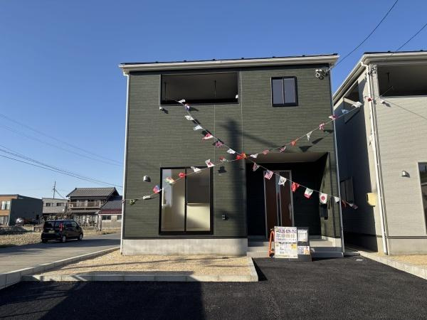 西尾市一色町松木島第8　全2棟・1号棟