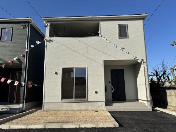 西尾市一色町松木島第8　全2棟・2号棟