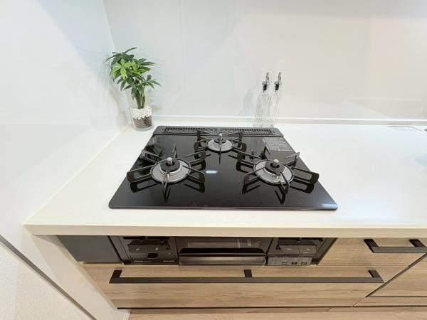 綱島シティハウスのキッチン|ガスコンロにグリル付き