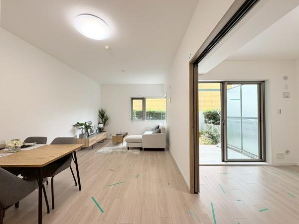 綱島シティハウスの居間・リビング|リビング