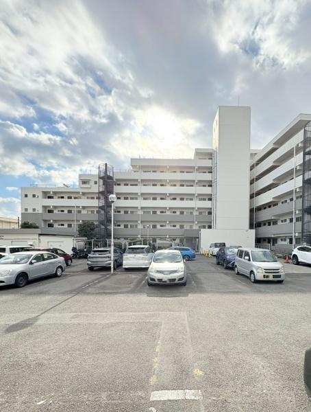 エクセレンス横浜の駐車場|駐車場