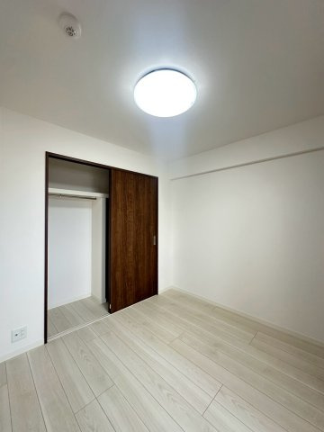 LIBTH博多駅南Ⅶの洋室