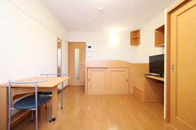 【居間・リビング】 | レオパレスブーゲンビリア