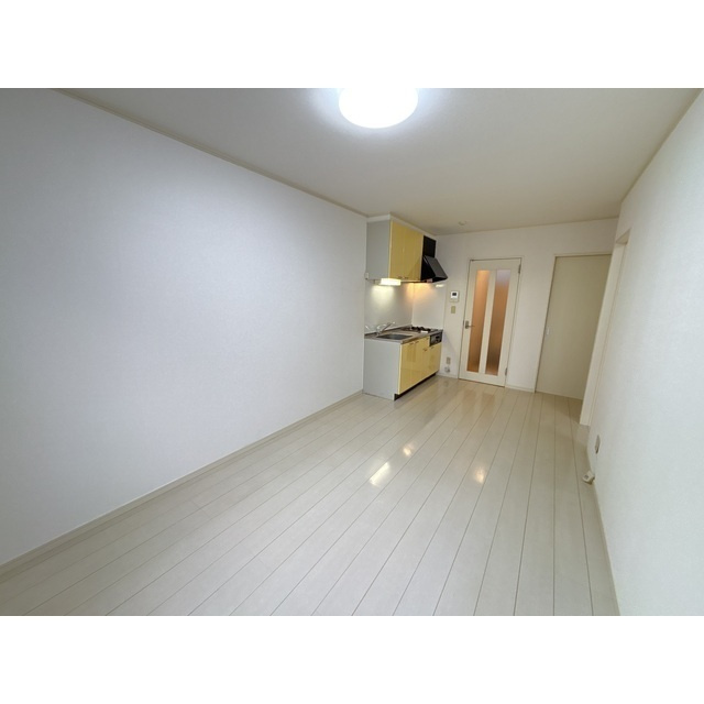 GARDEN　MIYAKOⅠの居間・リビング