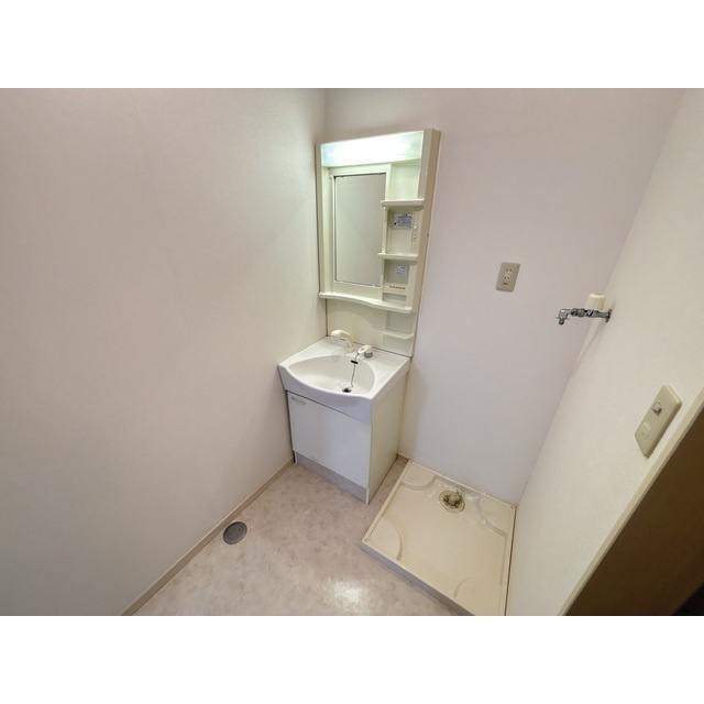 GARDEN　MIYAKOⅠの洗面所