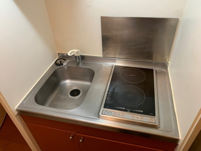 レオパレス新吉田シティーハウスのキッチン|シングルレバー設置