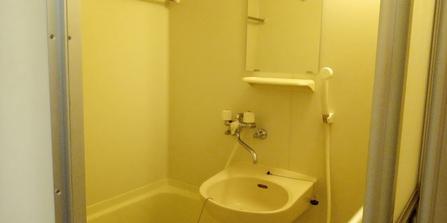 レオパレスあつべつの内装|洗面台