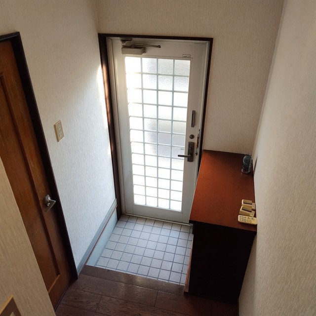瑞穂市穂積の一戸建ての玄関