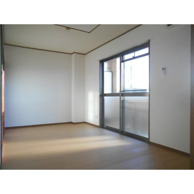 エクセル則武の居間・リビング