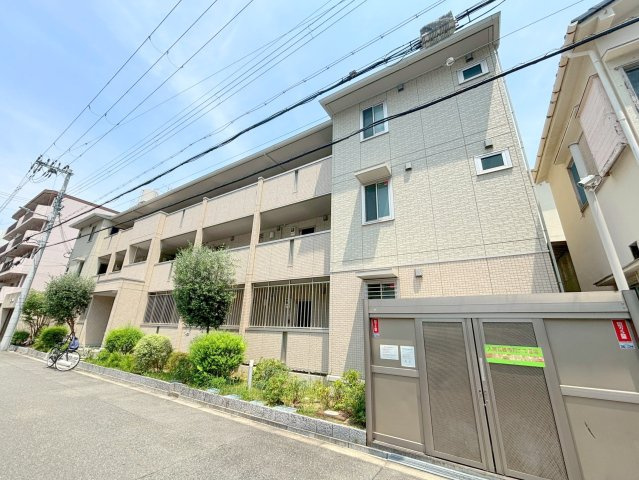 シャルムAの外観
