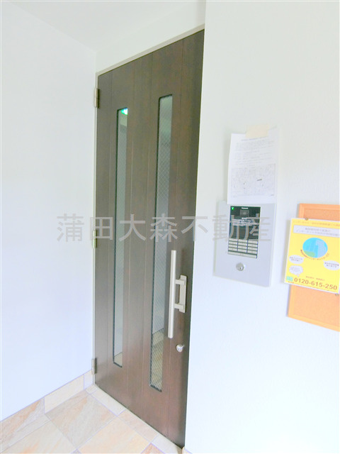 レザン池上のエントランス