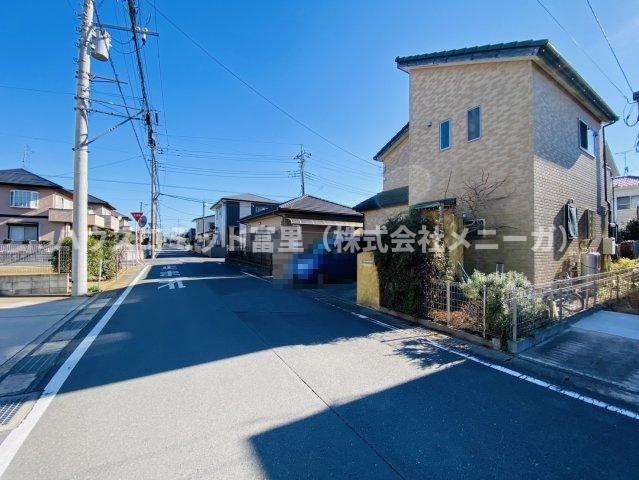 成田市西三里塚　中古戸建の外観