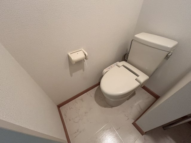 ル・シャンデパンのトイレ