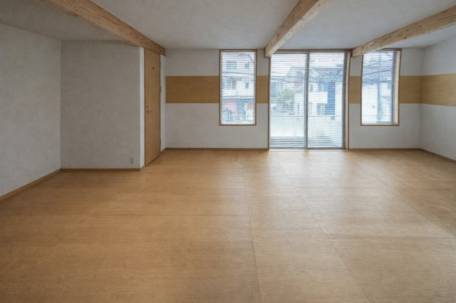 中央区女池南2丁目　リフォーム済中古戸建の居間・リビング