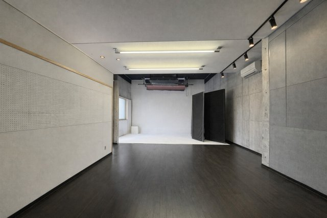 中央区女池南2丁目　リフォーム済中古戸建のキッチン