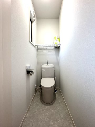 中央区女池南2丁目　リフォーム済中古戸建のトイレ