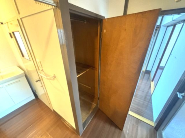 グランディア灘南通の収納