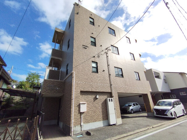 ＰＡＲＣ　ＵＭＥＭＵＲＡの外観