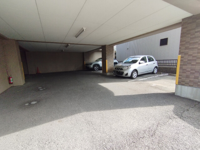 ＰＡＲＣ　ＵＭＥＭＵＲＡの駐車場