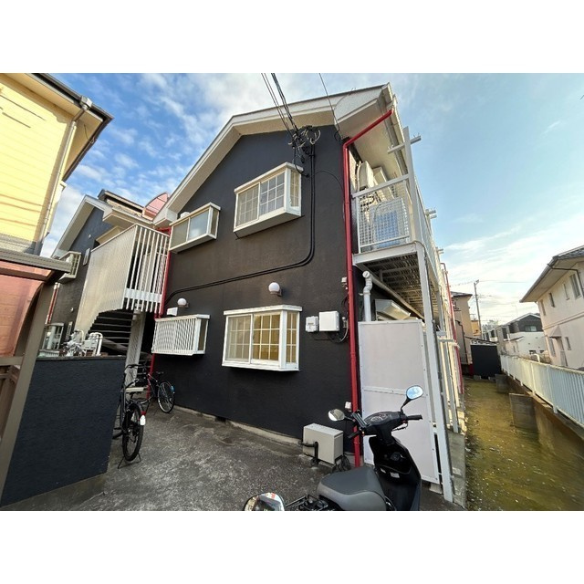 清水ハイツの外観|建物外観を気になさる方へ、見た目の良い物件です